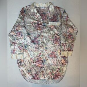 Kathryn VTG satin nightgown long sleeve button down feline lace accent collar XL
